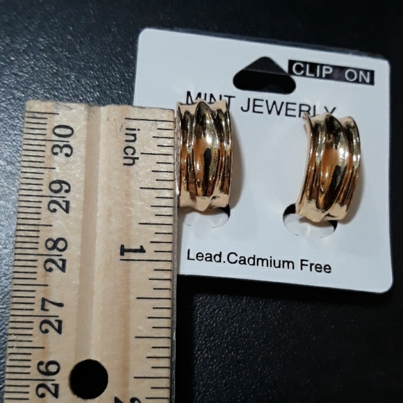 Free Clip On Gold Earrings - Picture 5 of 6